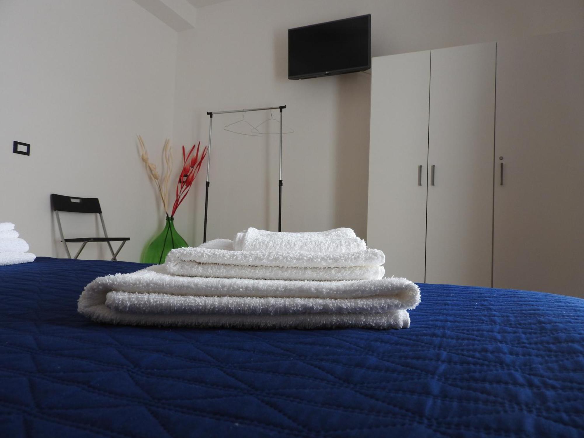 Casa Principe Umberto Apartment Mazzarino ภายนอก รูปภาพ